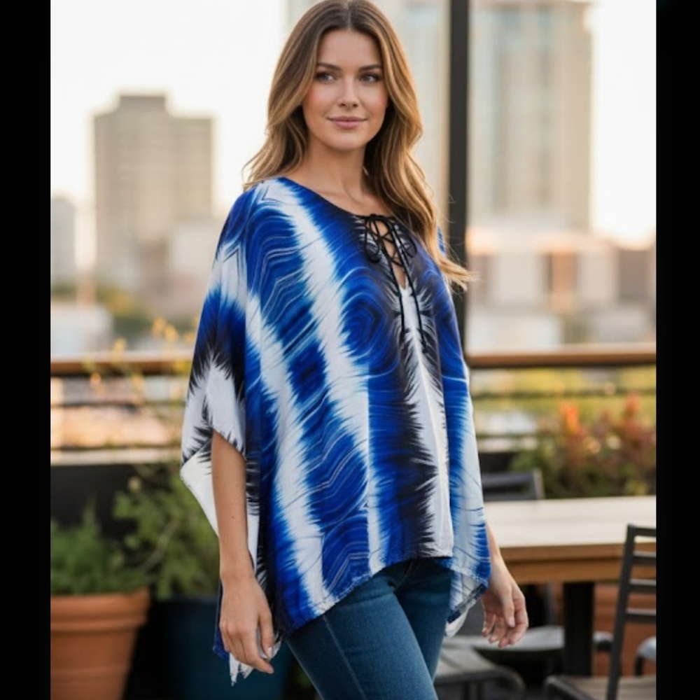 Alberto Makali 100% Silk Geometric Print Blue and Black Blouse‎ Small